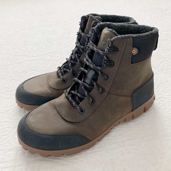 BOGS Men's Arcata Urban Leather Mid‎ Snow Boots, Chocolate - Picture 1 of 8